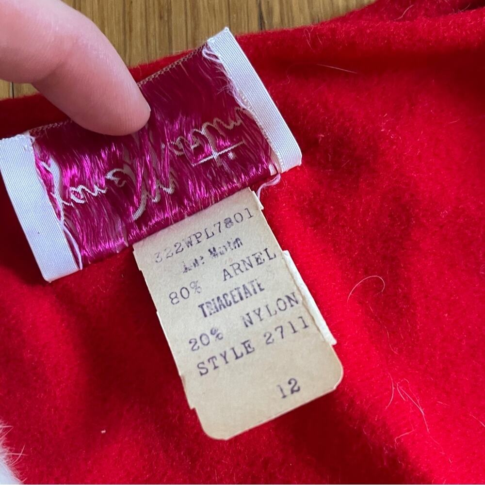 50s-60s Holiday Robe and Slipper Set - Picture 4 of 11
